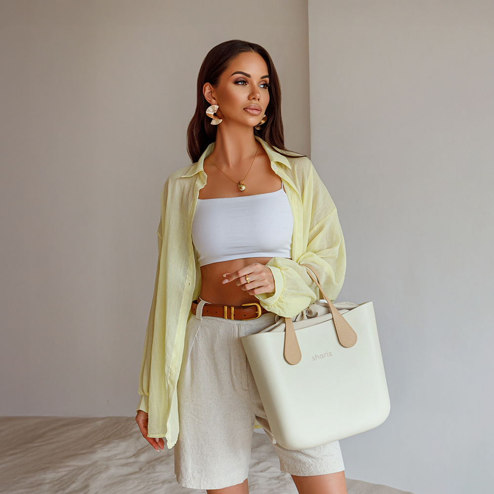 Кремовый шоппер с бежевыми ручками