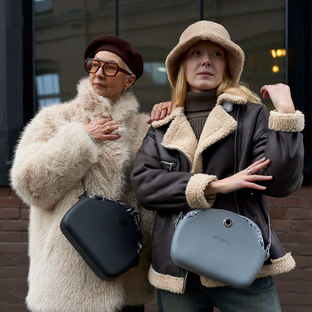 Серые кроссбоди в зимних образах