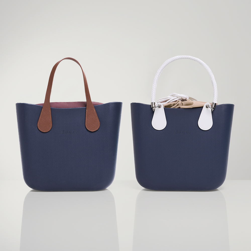 Синий шоппер с коричневыми и белыми ручками